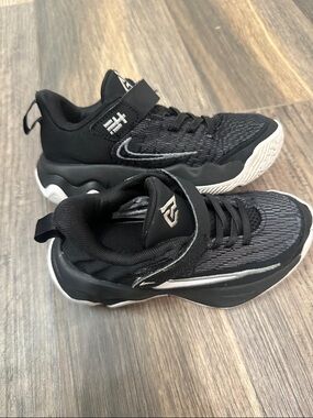 Nike Giannis immortality 4 shoes